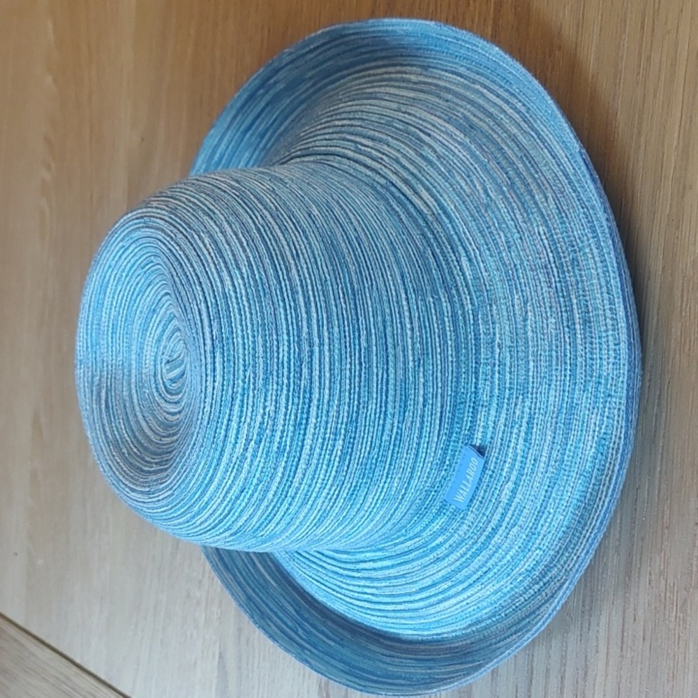 Wallaroo Hat Company | Sydney Sun Hat in Light Blue Never Worn - Picture 5 of 10
